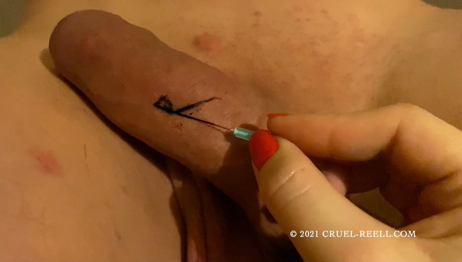 VERLIEBT. VERLOBT. VERBRANNT. thumbnail